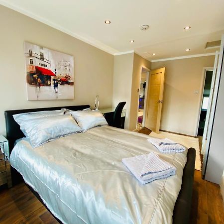 Modern Stylish Apartment At Brighton Station מראה חיצוני תמונה