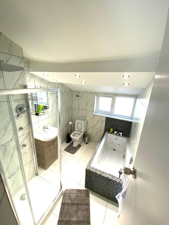 Modern Stylish Apartment At Brighton Station מראה חיצוני תמונה